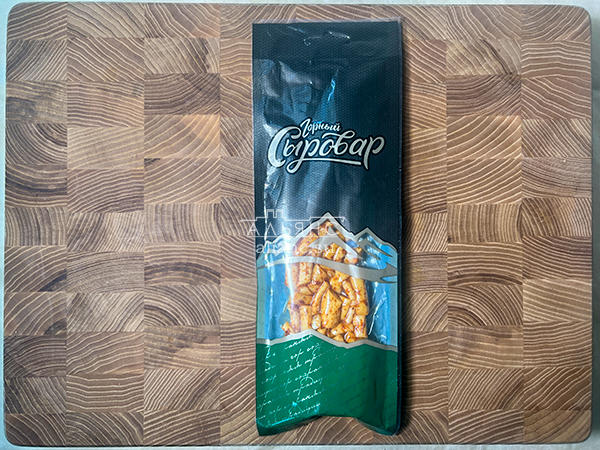 Сыр 60 гр ГОРНЫЙ СЫРОВАР (Бочонок копчёный с аджикой) в Пскове